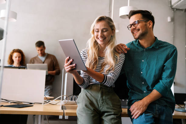 Optimiser un site internet attractif Lyon demande une approche complète : technique, contenu et stratégie locale. Chaque détail compte, du temps de chargement